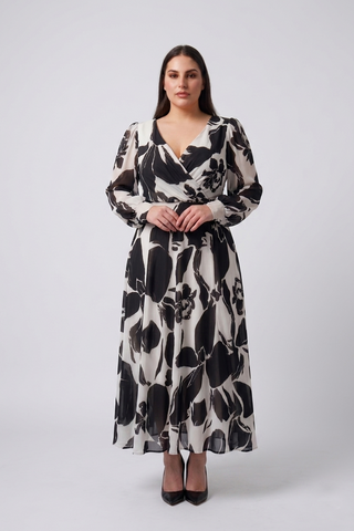 Noir Floral Grace