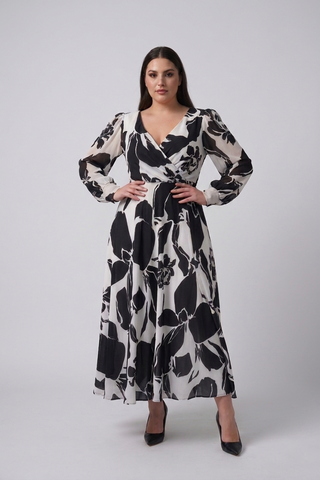 Noir Floral Grace