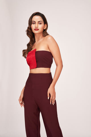 Off-shoulder crepe co-ord set with contrast front detailing, ideal for casual outings and evening events
