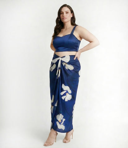 Plus size crepe co-ord set with a fluid silhouette that moves easily and sits comfortably on the body